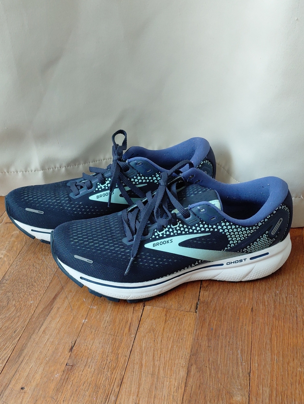 Brooks Women's Ghost Running Shoes - Navy with Teal Accents
